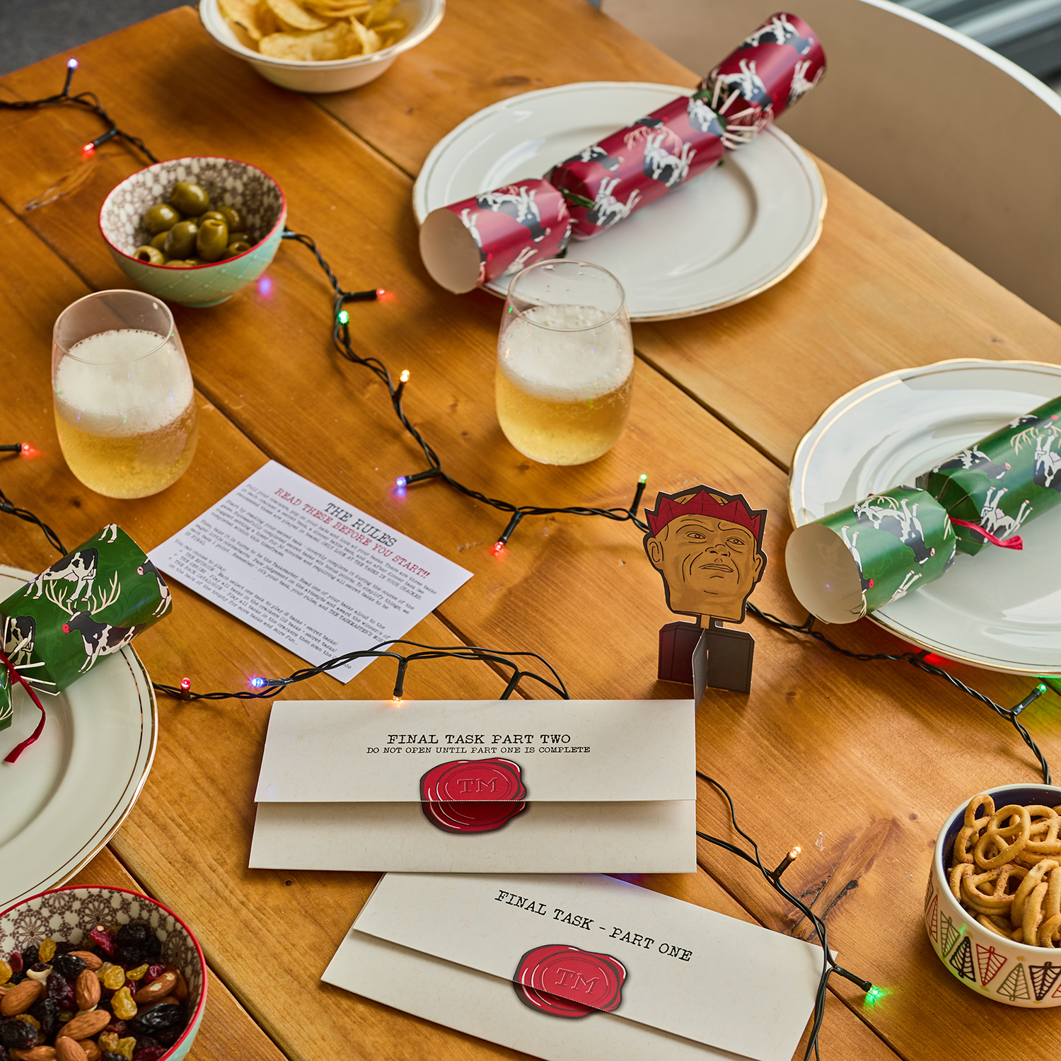 The Taskmaster Christmas Crackers 2025 - Taskmasterstore