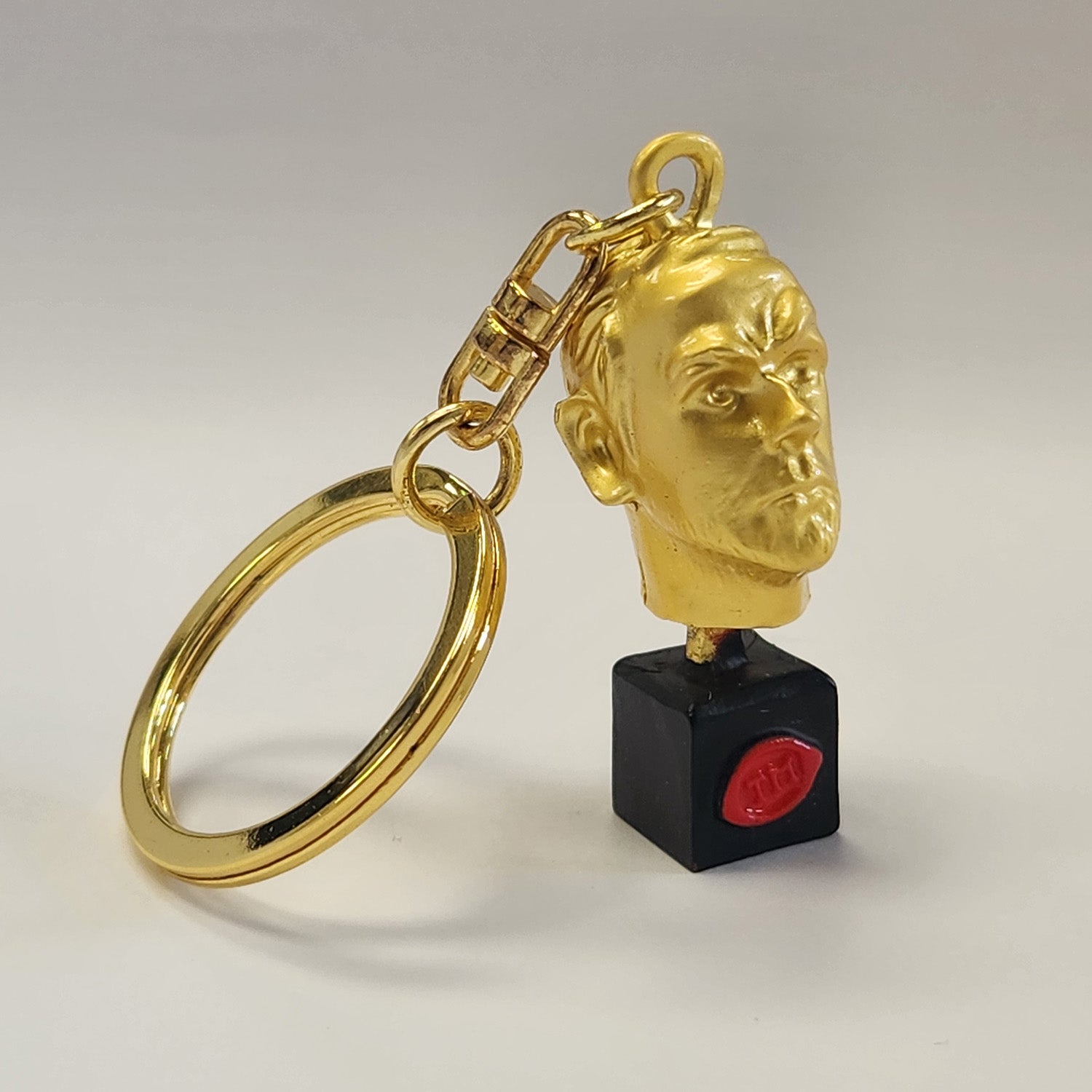Taskmaster Trophy Replica Head Keyring - Taskmasterstore